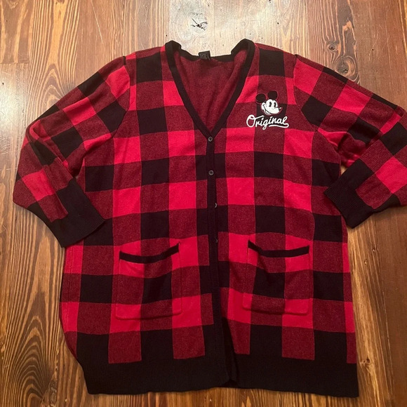TORRID DISNEY Red & Black Buffalo Plaid Mickey Mouse Cardigan Plus Size - Picture 3 of 7